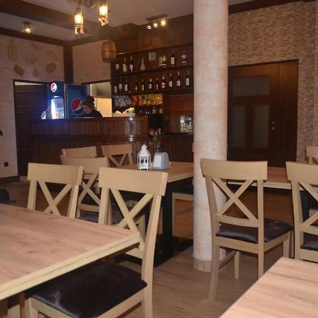 Noclegi Avoca Pyrzowice Bagian luar foto
