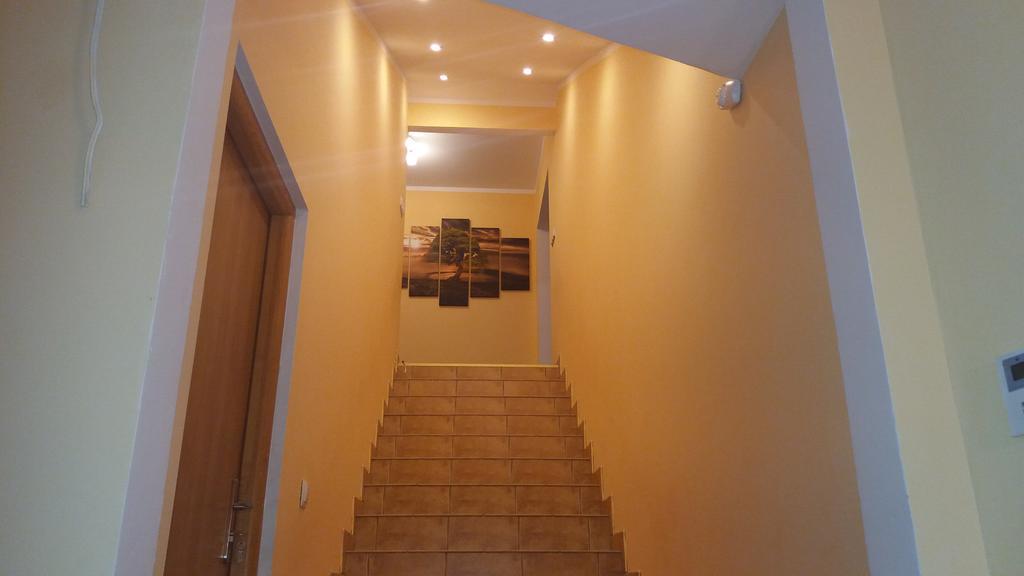 Noclegi Avoca Pyrzowice Bagian luar foto